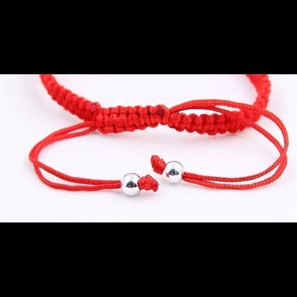 RED HAMSA CORDED BRACELET, ADJUSTABLE - Picture 3 of 4